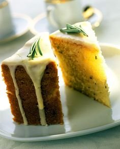 Lemon Rosemary Olive Oil Cake | Olive Oil Times - exceptionally tasty with Olio delle Caselle! www.oliocimicchi.com