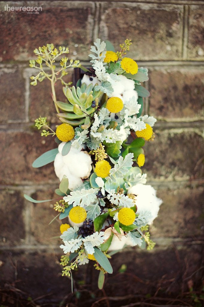 Cotton, Succulents, Craspedia: 