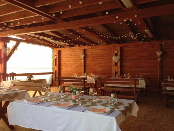 11229285_858342614247447_8934980382638702111_n