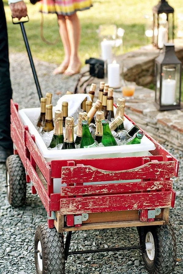 35 Budget DIY Party Decorations You'll Love This Summer: 
