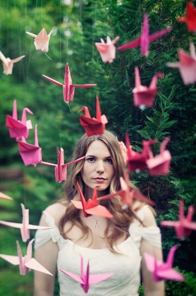 Paper crane lovely-ness... maybe hanging from tree branch as centerpiece.: 